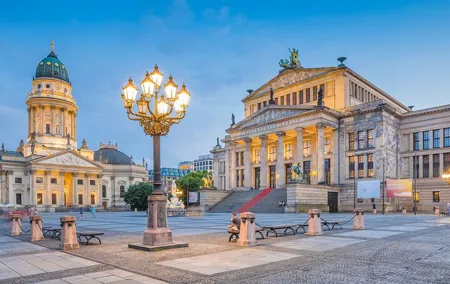 Deluxe Berlin: Hassle-Free Shore Tour from Warnemunde Cruise Port