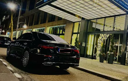 Berlin Private Airport/Hotels Transfer Service | English Speaking