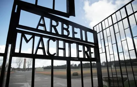 Sachsenhausen Concentration Camp Memorial Tour with max 15 people