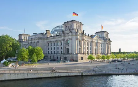 Private ride Berlin to Prague via Dresden (4 hours in Dresden)