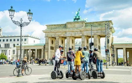 Berlin: Exclusive VIP Private Segway tour Experience