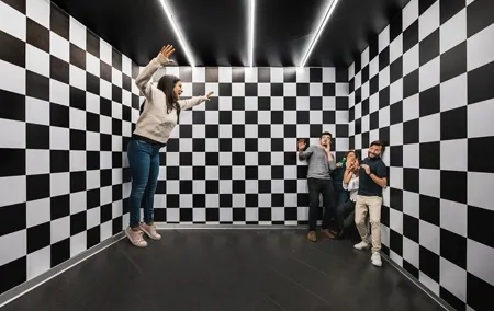 Illuseum Berlin admission ticket