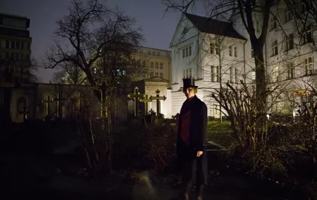 Gruseltour Berlin Haunted Ghost Walk 90-minute at Berlin Mitte city center