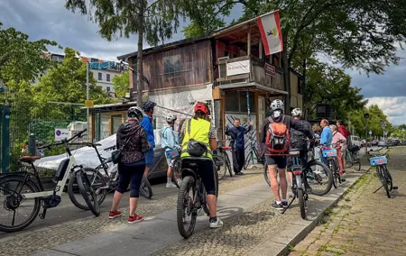 Berlin: Experience the Alternative Kreuzberg on a Bike Tour
