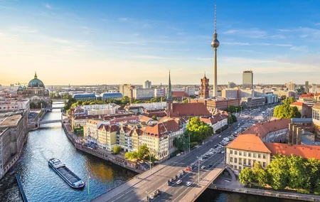 Private Audio Guided Walking Tour in Berlin