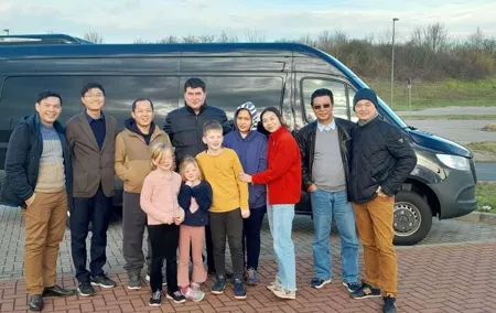 Small-Group Private Transfers of Prague