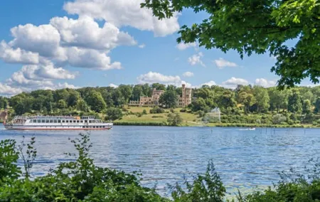 Potsdam City Tour by Private Car