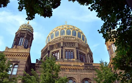 Berlin: Skip-the-line Jewish Museum Private Guided Tour