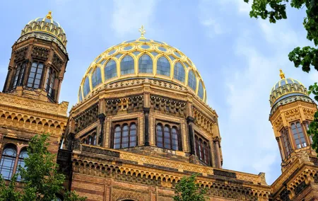 Berlin Jewish Quarter and Holocaust Private Walking Tour