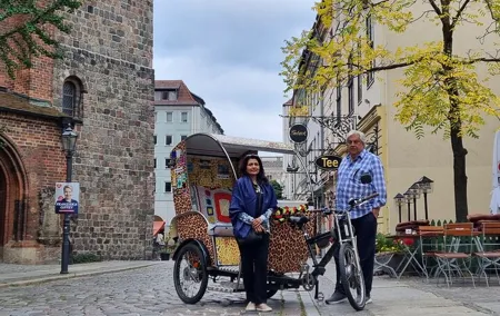 Romantic Berlin Rickshaw City and Photo Tour - incl. pick-up