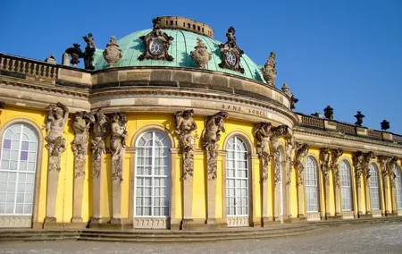 4 hours private tour to Potsdam and Wansee with a van