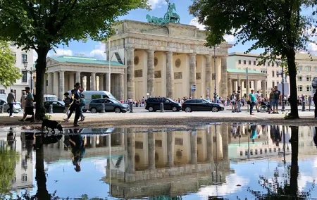 Berlin City Center: The Most Famous Sites (private 3 hours Walking tour)