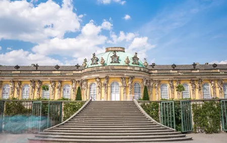 Potsdam, City of Kings: Private Tour with a Vehicle