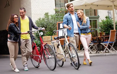 Berlin : Highlights Private Bike Tour With A Guide