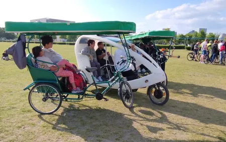 Rickshaw Tour-WW 2-Goverment Area-Tiergarten Park-Among River