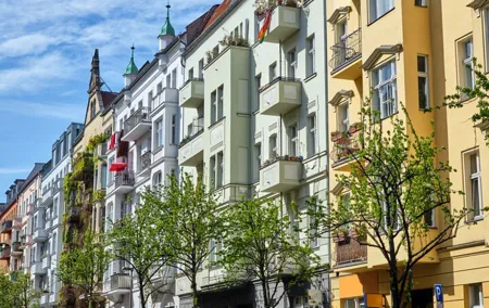 Berlin’s Jewish Quarter: Self-Guided Walk for Memory & Peace