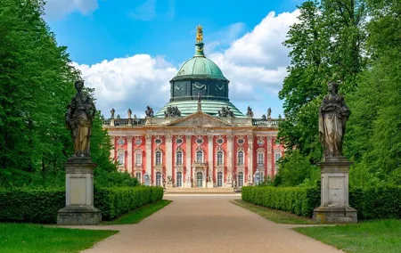 Private Potsdam Royal Palaces and Gardens Tour with Black Van