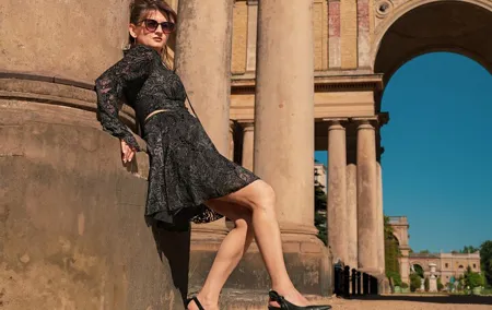 Private Personalized Photoshoot in Berlin