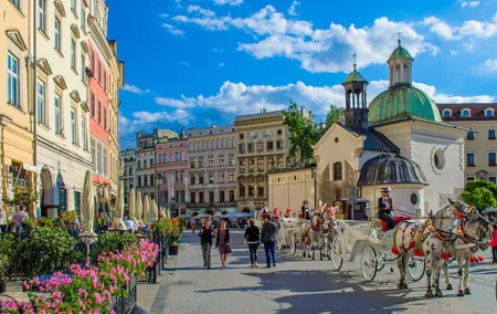 Private Transfer from Berlin to Krakow with 2 hours for sightseeing