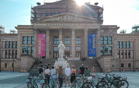 Berlin: School Class Bike Tour to Explore the Highlights