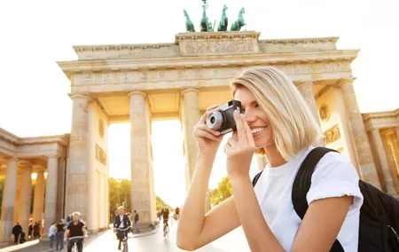 Berlin Instagram-Worthy Spots Tour with Photographer