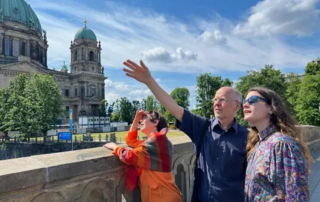Berlin Private Walking Tour Highlights & Hidden Gems with a Local