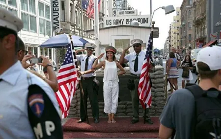 Berlin Private Walk Tour in 3 Hours
