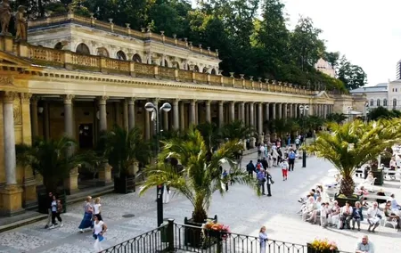 Private one way transfer from Cesky Krumlov to Karlovy Vary