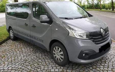 Daily Door to Door Shared Shuttle bus from Cesky Krumlov to Vienna