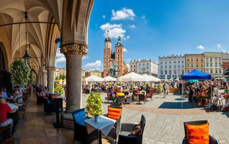 Krakow and Wieliczka Salt Mine Tour from Wroclaw - Local guides included