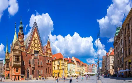Wroclaw Jewish Quarter Private Guided Tour with Synagogue