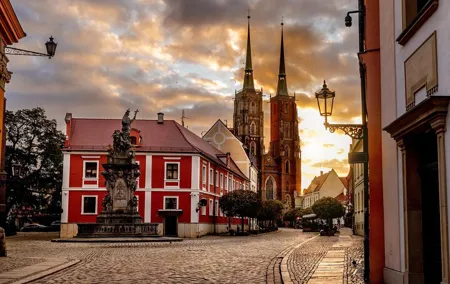 Fascinating Highlights of Wroclaw - Walking Tour
