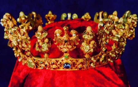 Medieval royal treasure in Sroda Slaska and impressive Cisterian abbey in Lubiaz
