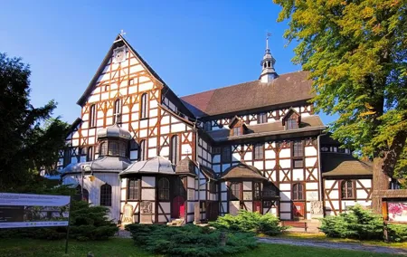 Wroclaw to Church of Peace in Swidnica Private Tour including Tickets