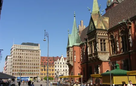 Wroclaw with licensed guide, 2 hours, professional and humorous!