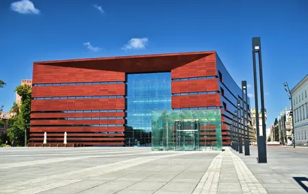 Explore Wroclaw in 60 minutes with a Local