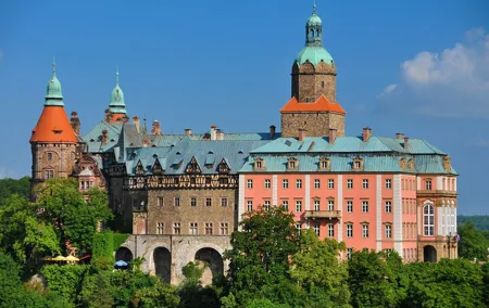 Skip-the-line Ksiaz Castle from Wroclaw by Private Car