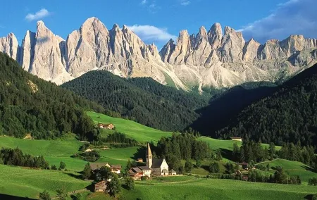 Dolomites Private Tour from Innsbruck: "Taste" of other Italy.