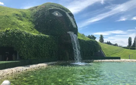 Private tour Swarovski from Innsbruck ending in Salzburg