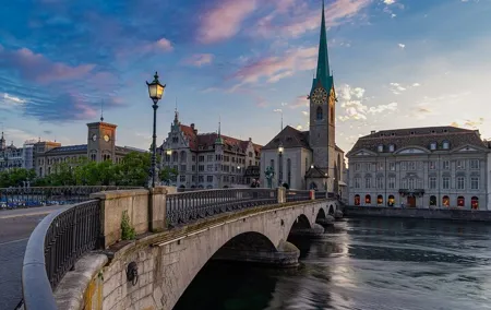 Private Transfer in the Alps from Innsbruck to Zurich, English Speaking Driver