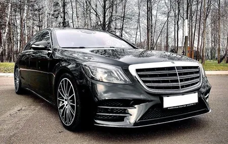 Airport Transfer: Prague to Prague Airport PRG by Luxury Car