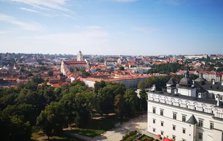 Vilnius Outdoor Escape Game: Explore the City