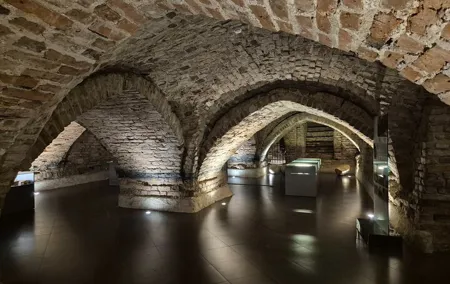 Cathedral Crypts and Medieval History Tour
