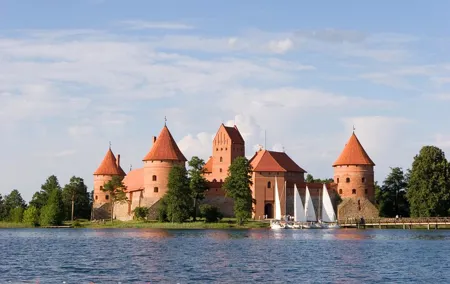 Trakai & Užutrakis: A Half-Day Journey Through History