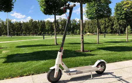 Electric scooters rent for 3 hours