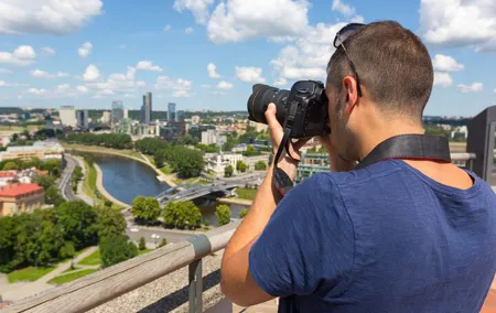 Private Photoshoot Tour in Vilnius with Photographer