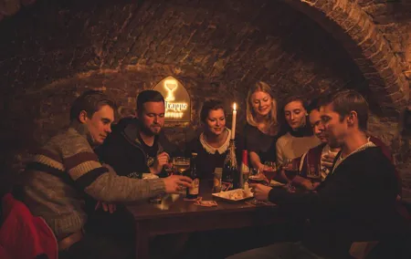 Bruges Beer Tour with chocolate pairing by a young local