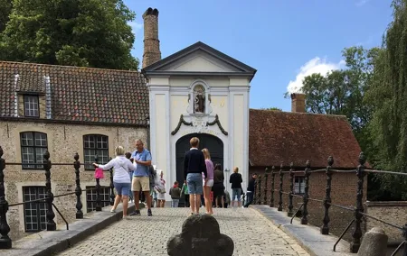 Bruges’ Legends and Hidden Treasures: A Self-Guided Audio Tour