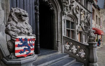 "Essential Brugge" Photo Tour - 3hr private city tour & workshop