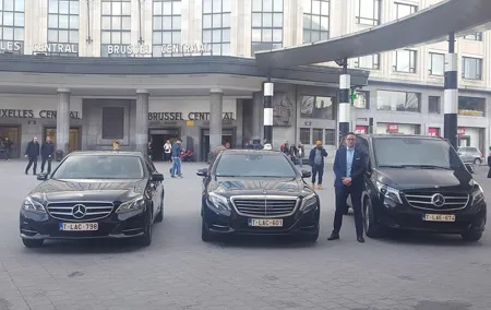 Private Transfer from ZeeBrugge or Bruges to Antwerp By Luxury car